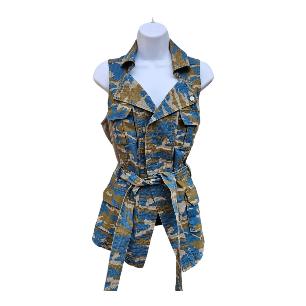 G.I.L.I Cameo Vest Sleeveless Tie Front Green and Blue Size 8